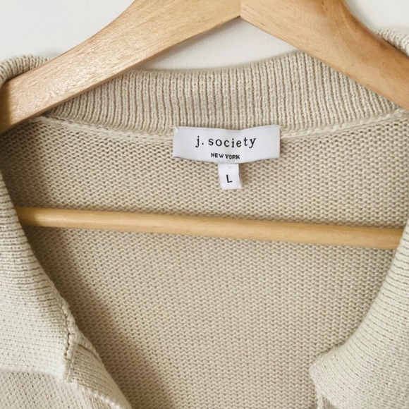 J. Society Women's Sz L Oatmeal 100% Cotton v-neck polo top oversized preppy - Picture 9 of 9